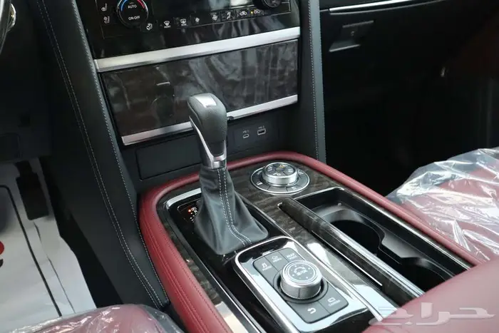 نيسان باترول بلاتينيوم 2024 محرك 4000CC كاش وبنوك 14