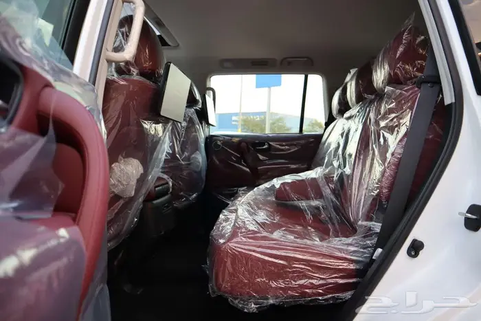 نيسان باترول بلاتينيوم 2024 محرك 4000CC كاش وبنوك 8