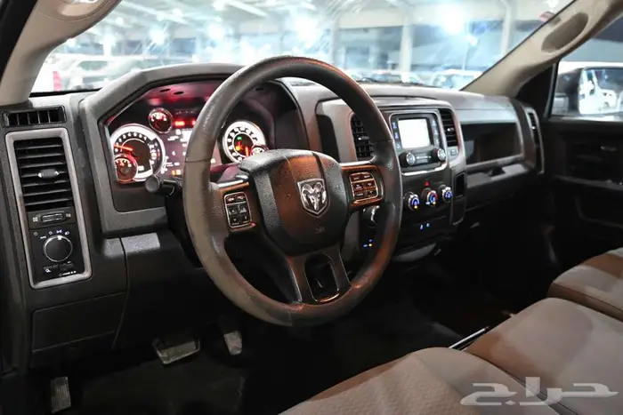 رام 1500 كلاسيك غمارتين دبل 2019 سعودي 7