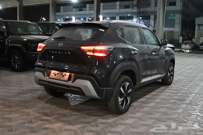 نيسان ماجنايت SV 2025 سعودي 5