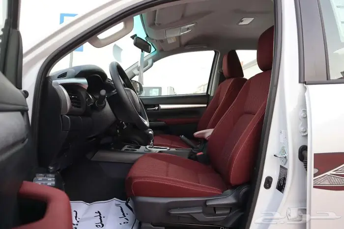 هايلوكس غمارتين S-GLX 4 4 اوتوماتيك بنزين 2025 سعودي 9