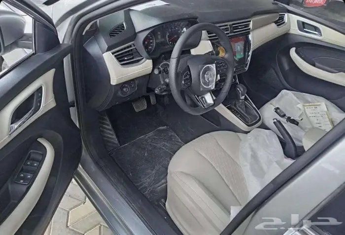 ام جي 5 ستاندر 2025 13