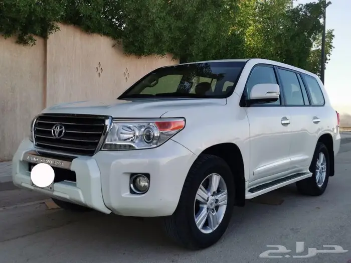 جيب لاندكروز GXR 2013 1