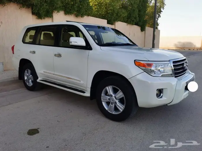 جيب لاندكروز GXR 2013 2