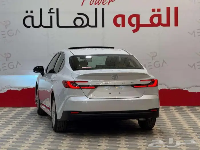 تويوتا كامري LE بنزين 2025 امتلك سيارة احلامك بقسط ميسر 4