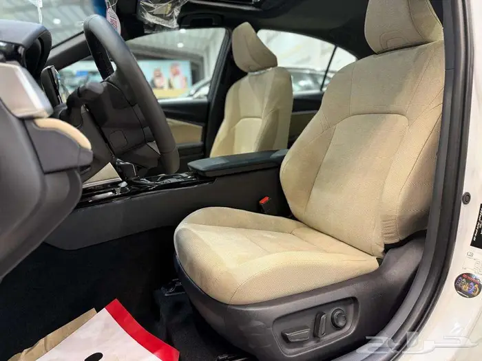 تويوتا كامري LE بنزين 2025 امتلك سيارة احلامك بقسط ميسر 6