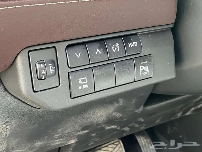 تويوتا اوربان كروزر فل كامل 2025 كاش - اقساط 3