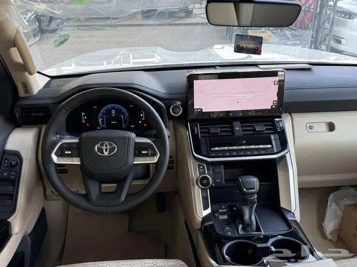 تويوتا لاند كروزر GXR L2 بنزين 2025 سعودي كاش وتمويل 9