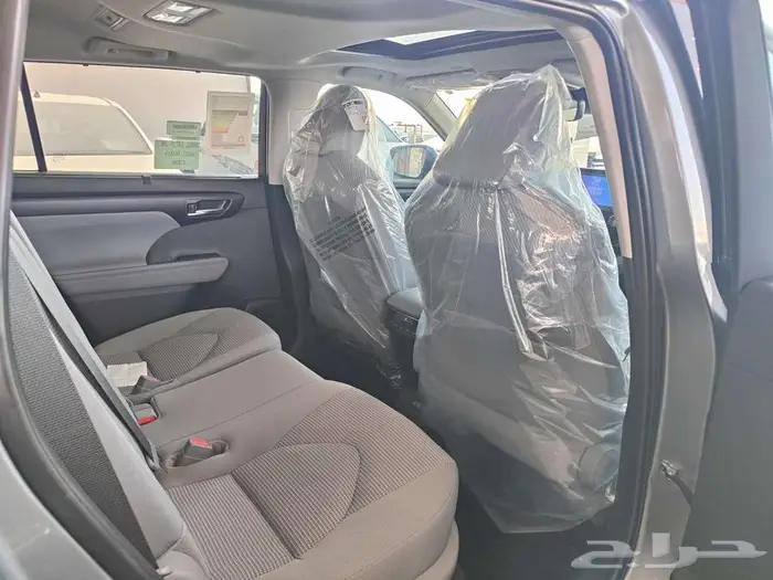 تويوتا هايلاندر GLE نص فل 2025 سعودي 9