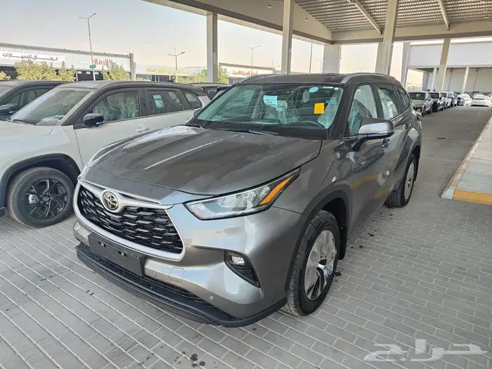 تويوتا هايلاندر GLE نص فل 2025 سعودي 1