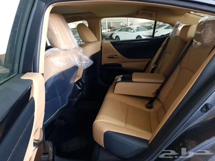 لكزس ES350 الساير فئة CA باقل سعر للكاش والتمويل 6