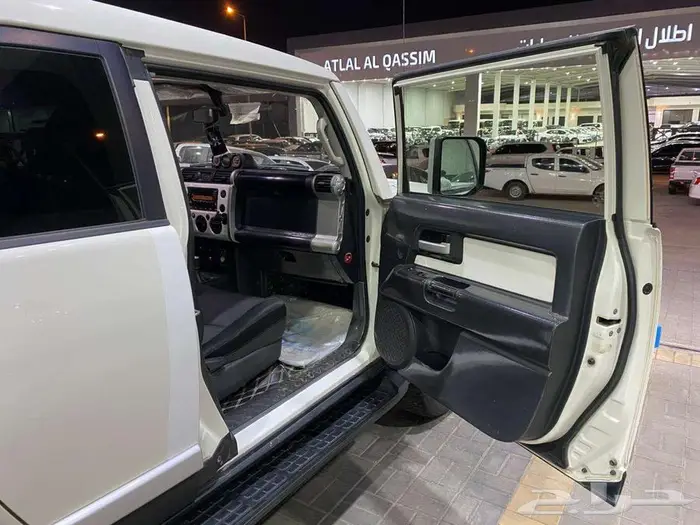 اف جي 2 فل 2017 ابيض سعود ماشيه 274000كم 7
