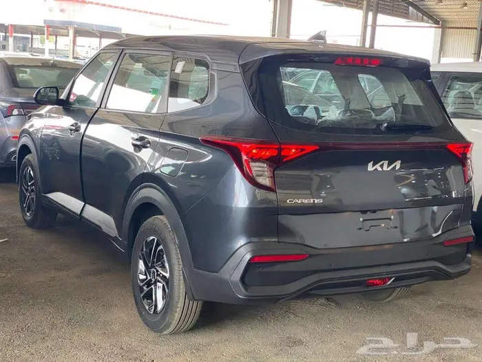 كيا كارنز ستاندر شاشة وكاميرا 2025 كاش وتقسيط 3