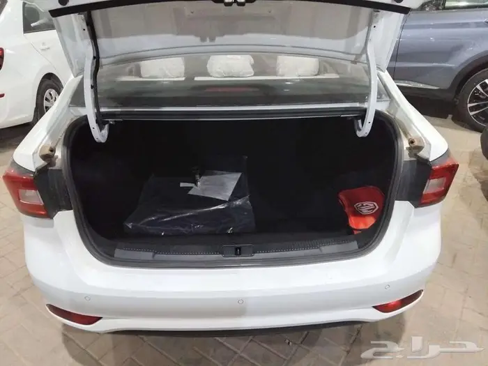 ام جي 5 ستاندر 2025 15