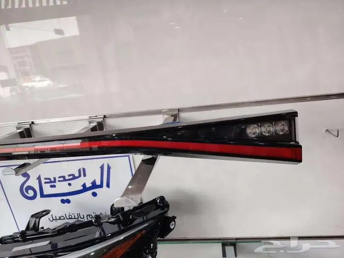 اسطب خلفي طويل لكزس IS اصلي مستعمل من 2021 الي 2025 0