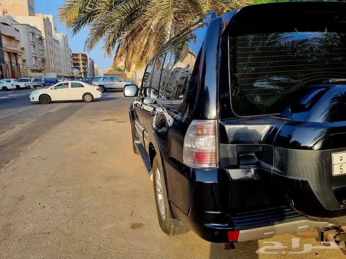 130k كم باجيرو 2016 GLX 3.8 5