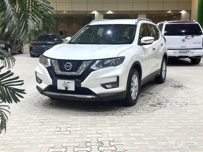 نيسان اكس تريل 2022 نصف فل دبل. 14