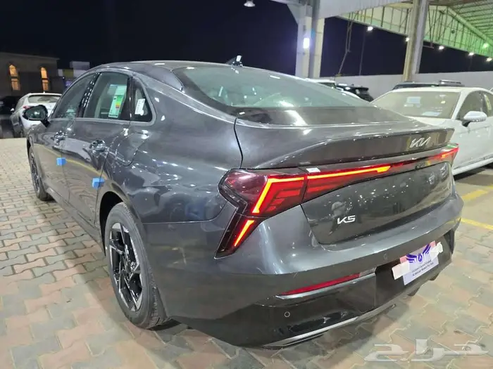 كيا K5 نص فل 2026 3