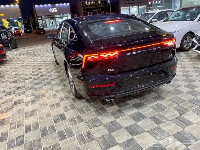 فاو FAW بسترن B70 2025 14