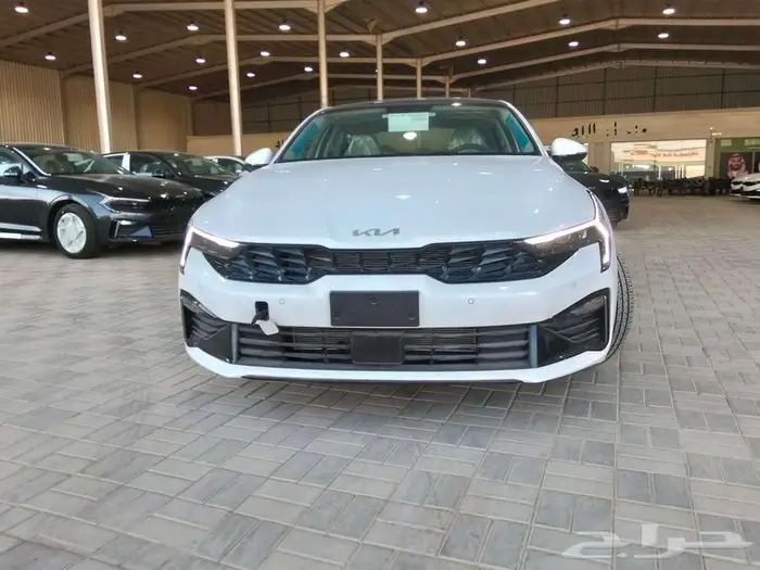كيا K5 متاح جميع الفئات من موديلات 2025 و2026 24