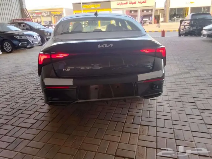 كيا K5 متاح جميع الفئات من موديلات 2025 و2026 26