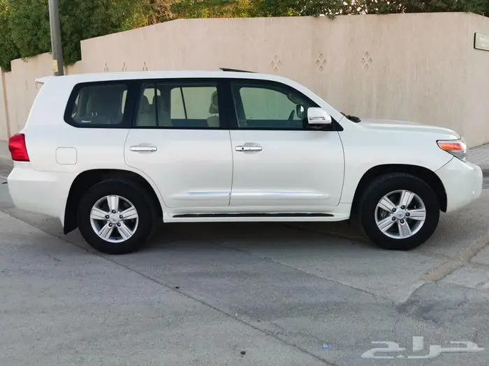 جيب لاندكروز GXR 2013 7