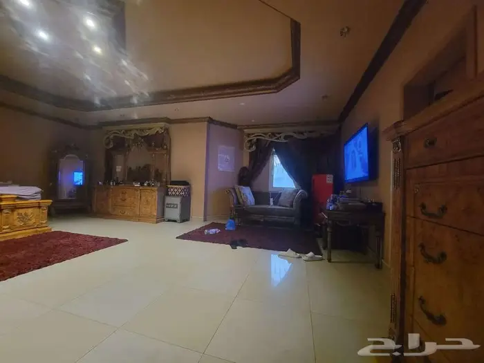 فله بحي الشاطي الشرقي للبيع 5