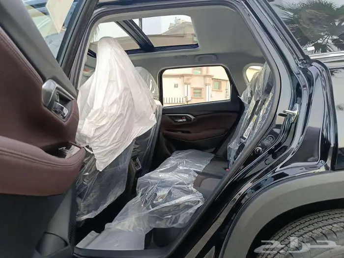 تويوتا اوربان كروزر فل كامل 2025 إسود 5