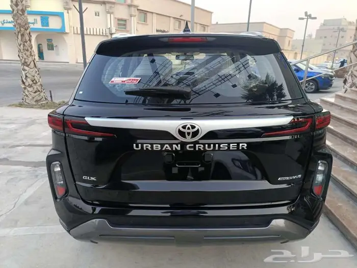 تويوتا اوربان كروزر فل كامل 2025 إسود 7