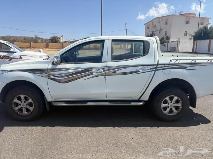 متسوبيشي ال 200 غمارتين 2019 11