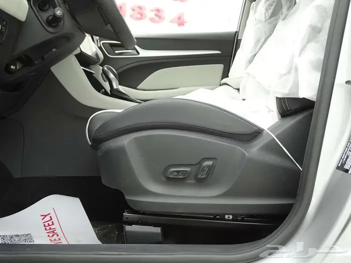 ام جي ZS لكجري 2025 راحه انسيابيه وشكل رائع 12