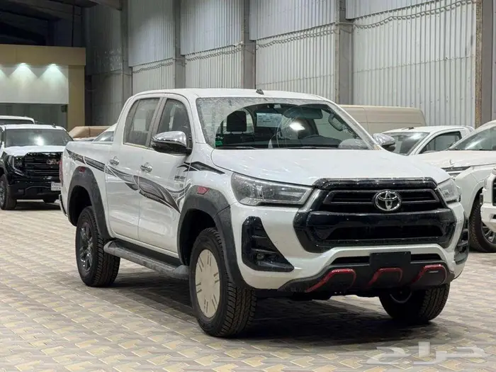 هايلوكس غمارتين TRD بنزين خط تركيب خليجي 2025 كاش وأقساط 0