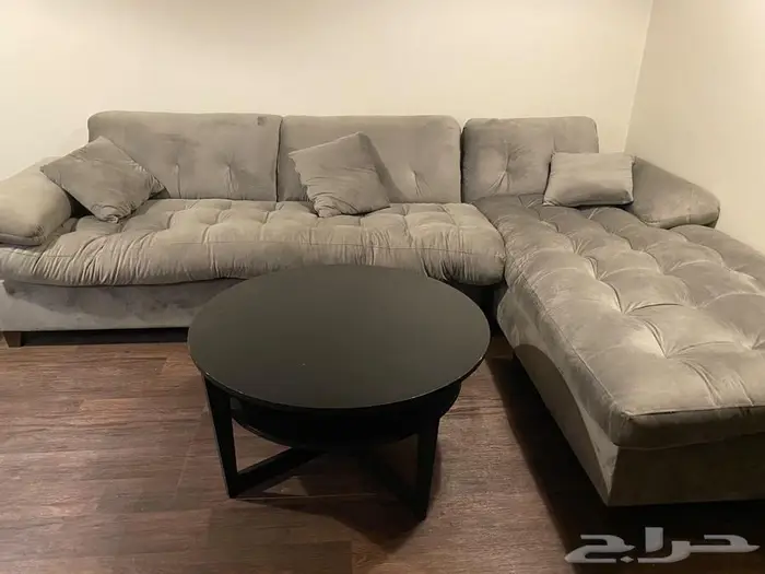 كنب للبيع( صوفا L  كنبة   طاولة تلفاز طاولة كهوة) 1