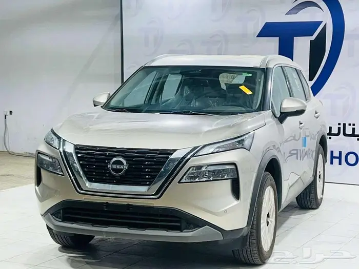 نيسان اكس تريل 7 مقاعد دفع رباعي ستاندر 2025 1