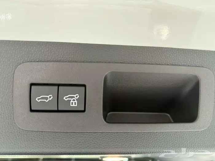 لكزس FF SPORT LX 600 خليجي 2025 اللون ابيض 17