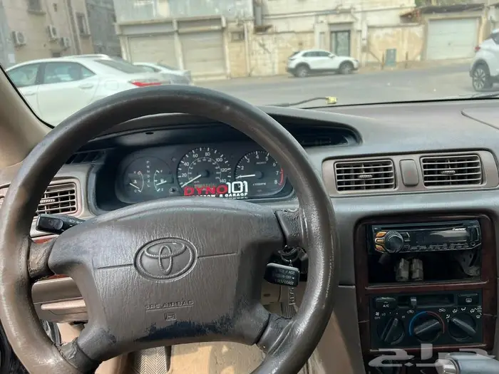 للبيع كامري 2000 امريكي 4