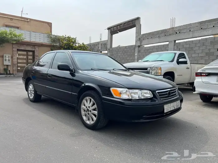 للبيع كامري 2000 امريكي 2