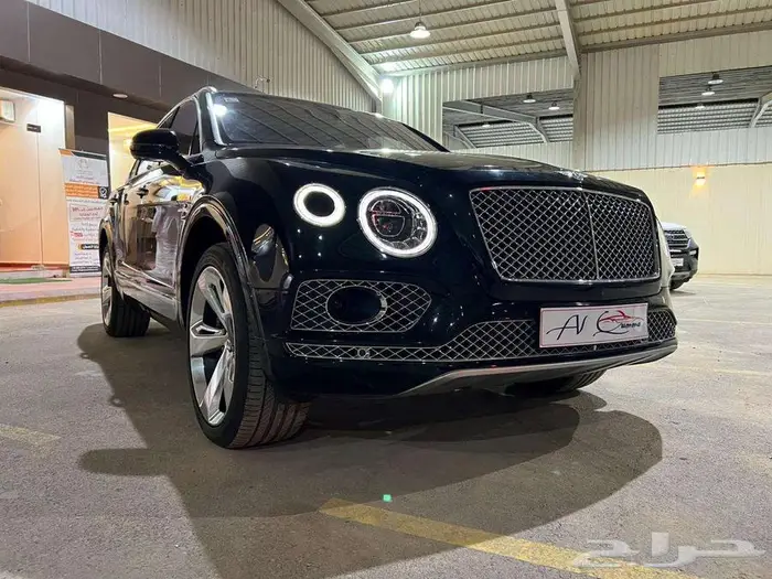 بنتلي بنتياقا موديل 2019 سعودي بدى وكالة 0