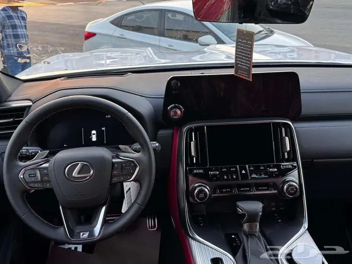 لكزس اف سبورت بحرينى 2025 لمبيعات الكاش والبنوك 6