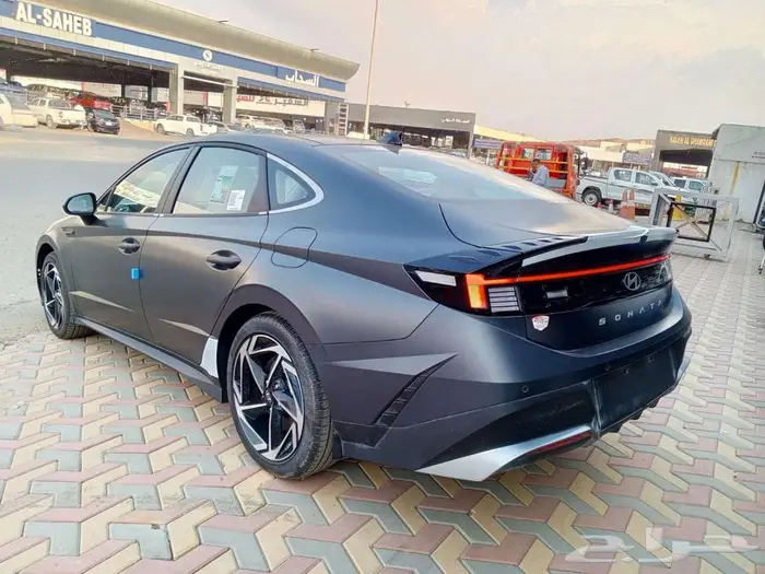 هيونداي سوناتا سمارت وكمفورت 2026 كاش وتقسيط جميع البنوك 18
