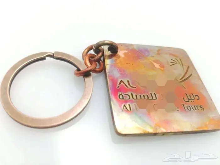 تصميم وتفصيل ميداليات بروشات استاندات تعليقات وهدايا فخمة 8