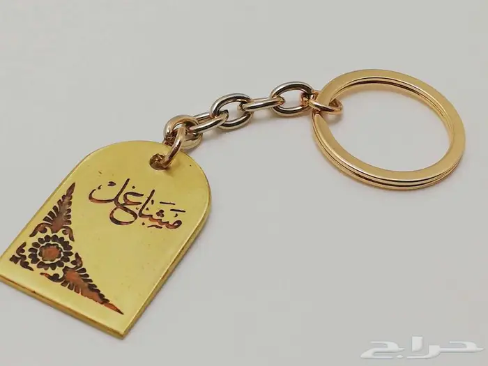 تصميم وتفصيل ميداليات بروشات استاندات تعليقات وهدايا فخمة 38