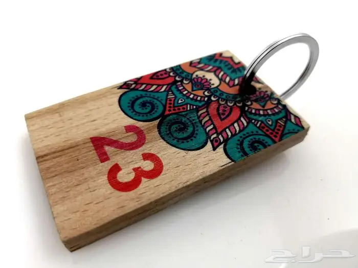 تصميم وتفصيل ميداليات بروشات استاندات تعليقات وهدايا فخمة 25