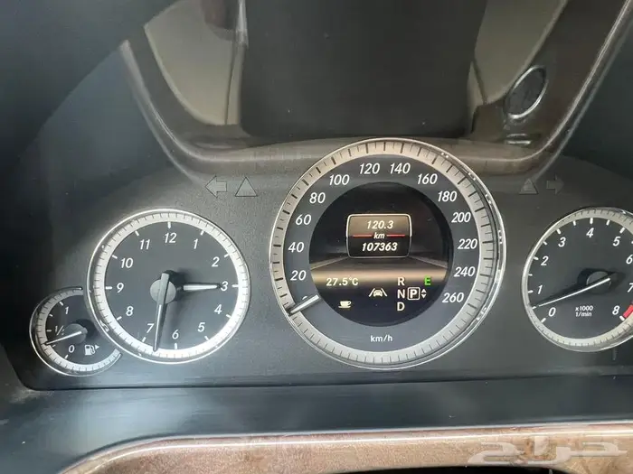 مرسيدس E300 موديل 2013 معدل 107300 km 5