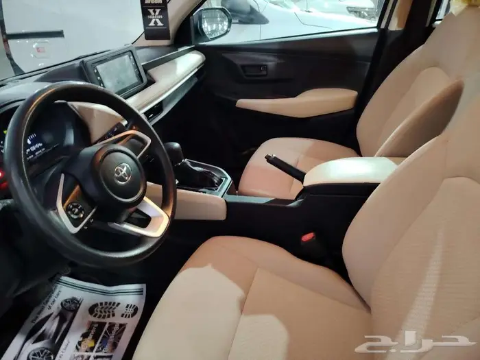 تويوتا يارس 2023 12