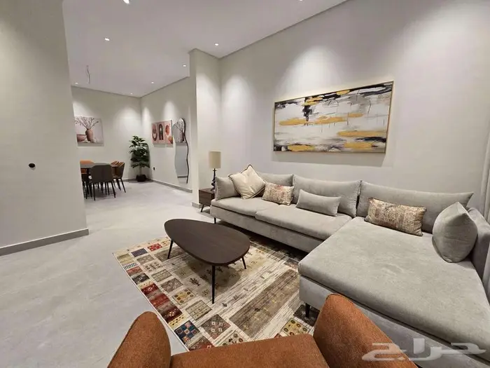 شقة فاخرة للإيجار حي السلامة 1