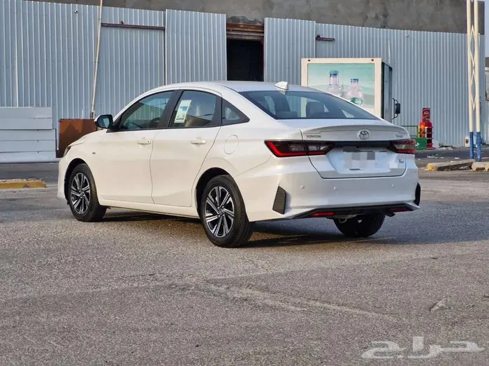 تويوتا يارس نصف فل 2024 6