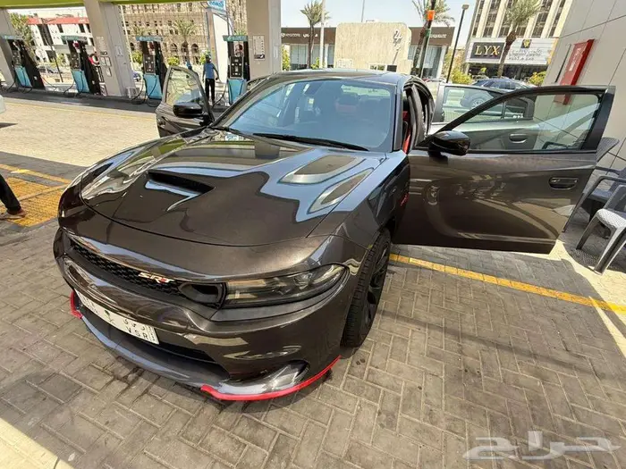 للبيع دودج شارجر جي تي 6 سلندر فل موديل 2022 مع كت SRT 4