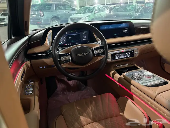 جنسس G90 2023 عداد 24 الف كم على الضمان 43