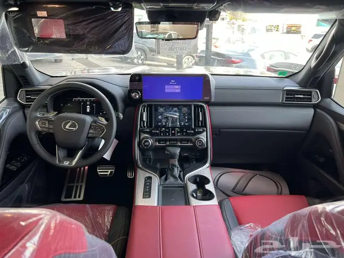 لكزس اف سبورت الساير اسود 2025 3